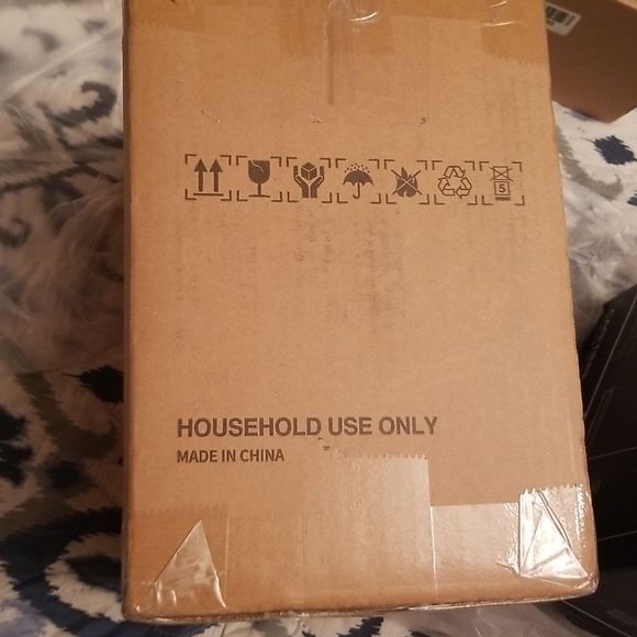 Wdemna 4 Liter Mini Fridge Black New 1 Shelf - Picture 5 of 6